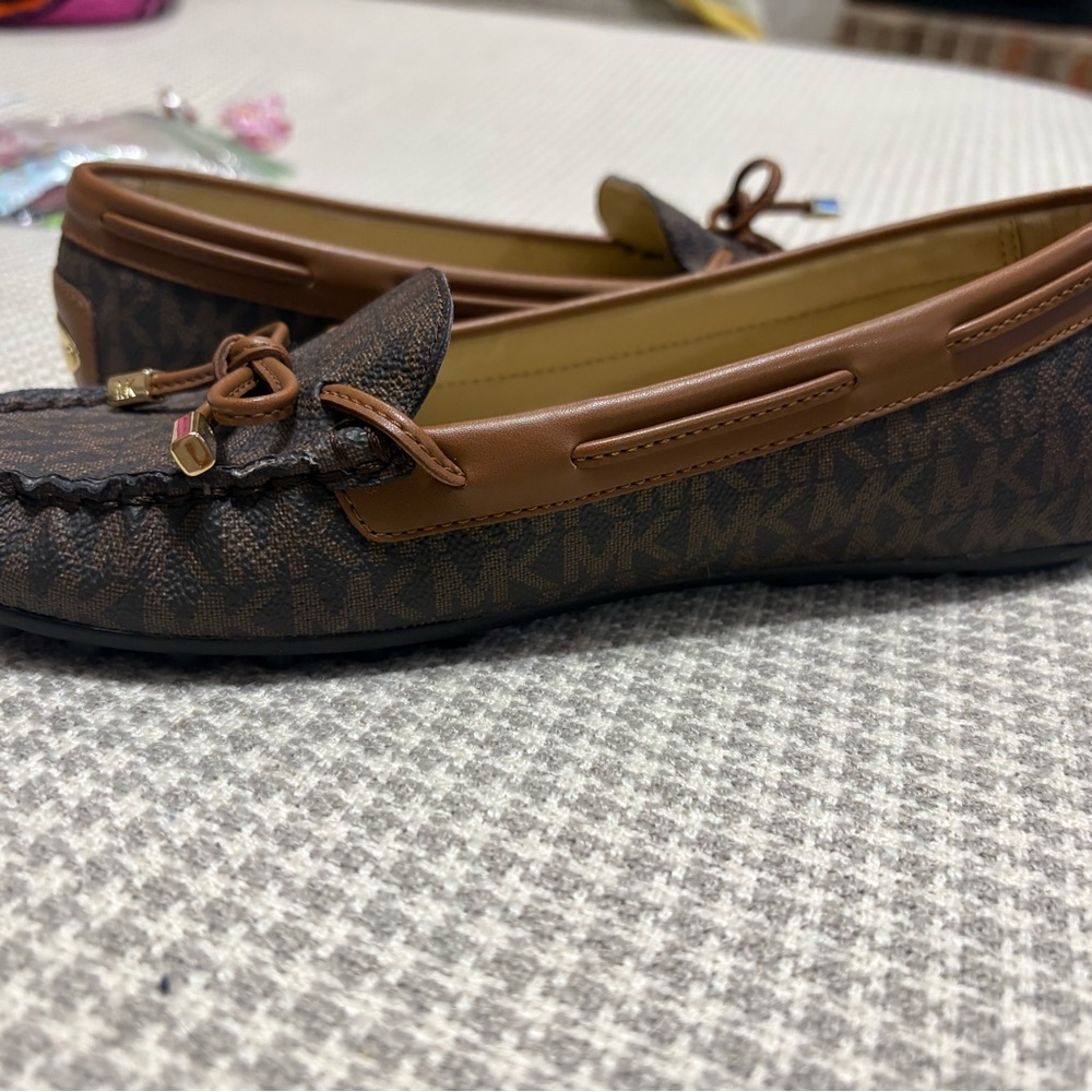 Michael Kors Dark Brown Loafers with Bow Detail - Picture 2 of 6